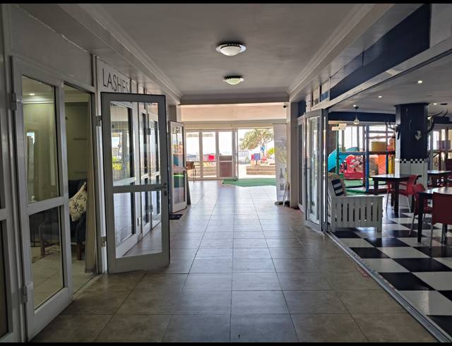 97M² BUSINESS FOR SALE IN JEFFREYS BAY CENTRAL